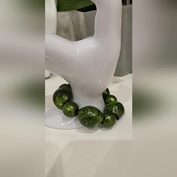 Olive Green Minimalist Bracelet with Sculptural Beads - Picture 4 of 9